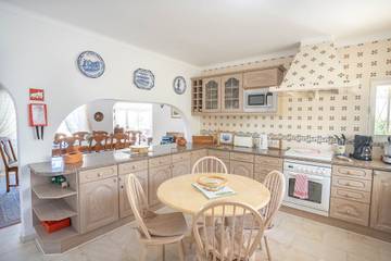 Villa voor 8 Personen in Carvoeiro, Lagoa, Afbeelding 2