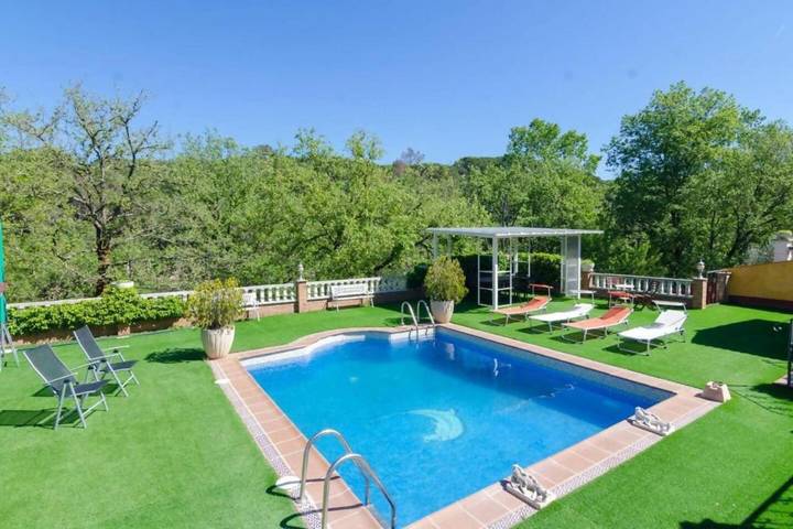 Casa rural para 8 personas, con piscina y jardín en Massanet de la Selva - 2