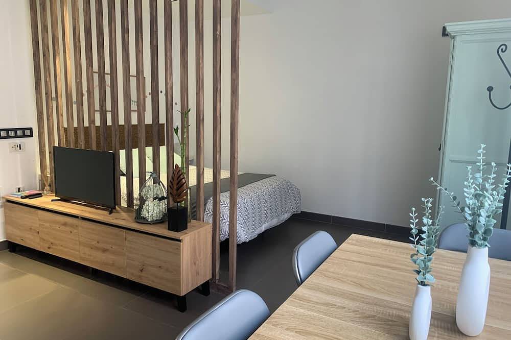 Apartamento entero, Estudio Puerta del Sol in Aguilar de la Frontera, Provincia de Córdoba