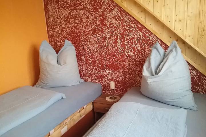 Ferienwohnung für 4 Personen, mit Balkon am Störmthaler See - 2