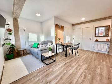 Gîte pour 4 personnes, avec balcon à Torrelavega