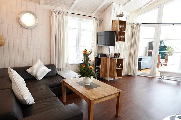 Ferienhaus für 6 Personen, mit Terrasse und Ausblick sowie Sauna in Schashagen - 3