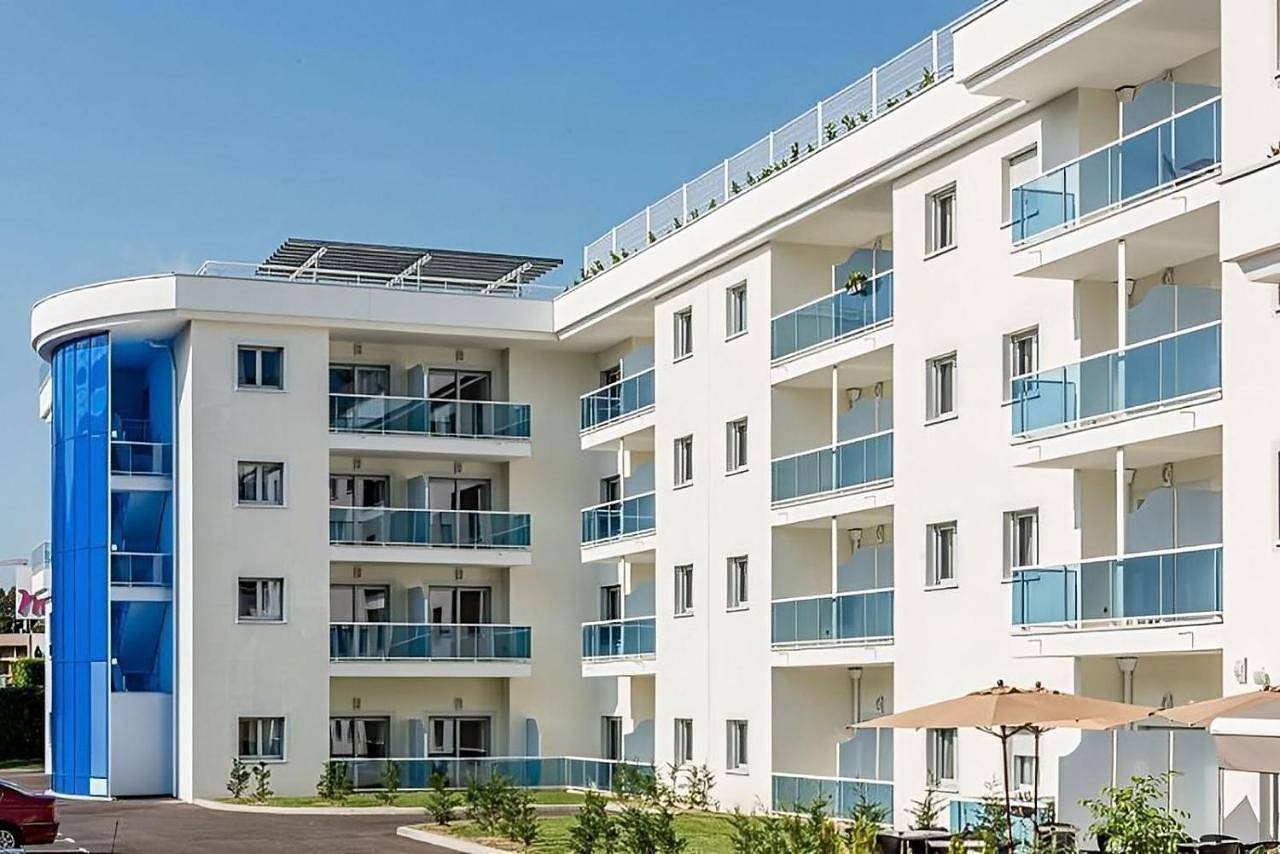 Appartement entier, One-Bedroom Apartment in Seynod, Annecy (commune)