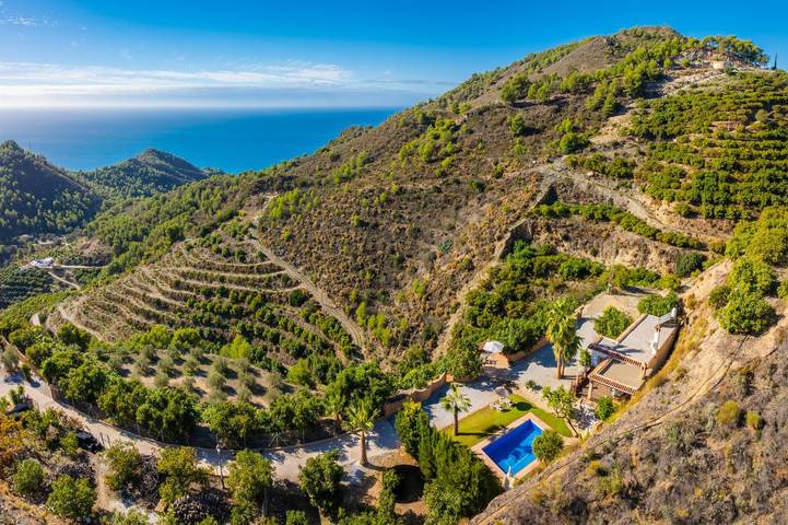 Casa rural para 4 personas, con terraza y jardín en Nerja - 3