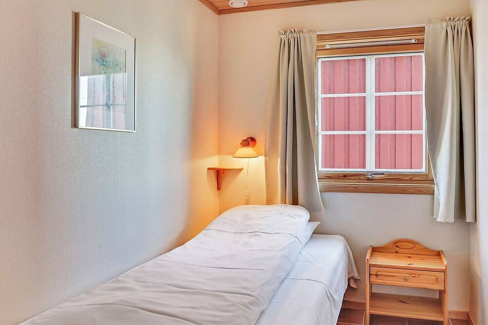 6 person holiday home in Brekstad-By Traum in Ørland