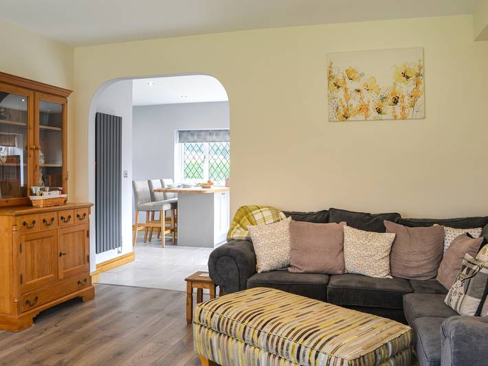 Fern Cottage - Uk43755 in Barmby Moor, East Riding of Yorkshire
