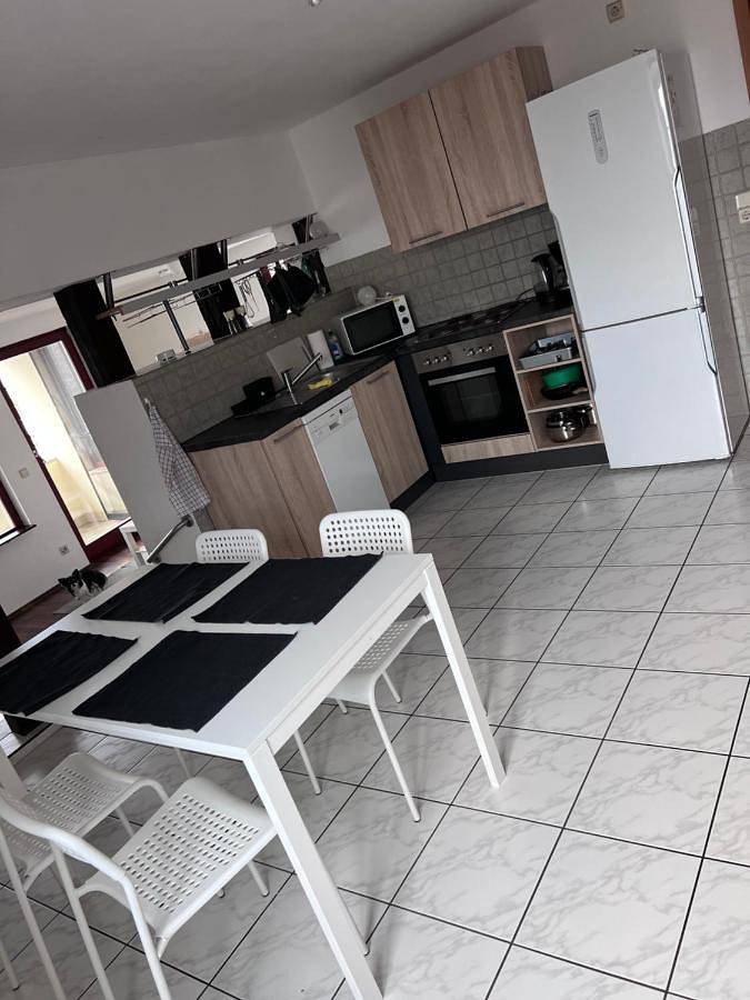 Ferienwohnung für 5 Personen, mit Balkon und Terrasse in Barleben - 3