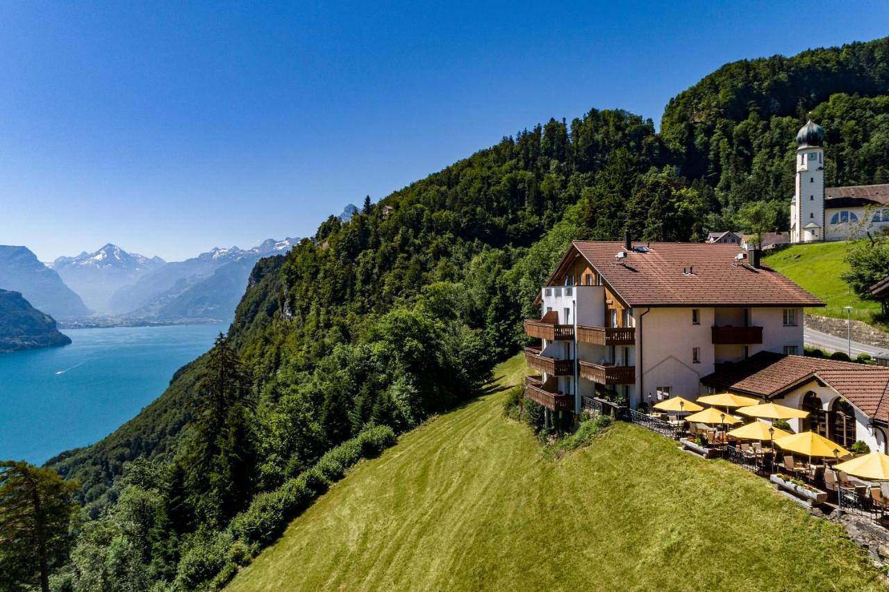 Hotel und Naturhaus Bellevue in Treib, Seelisberg