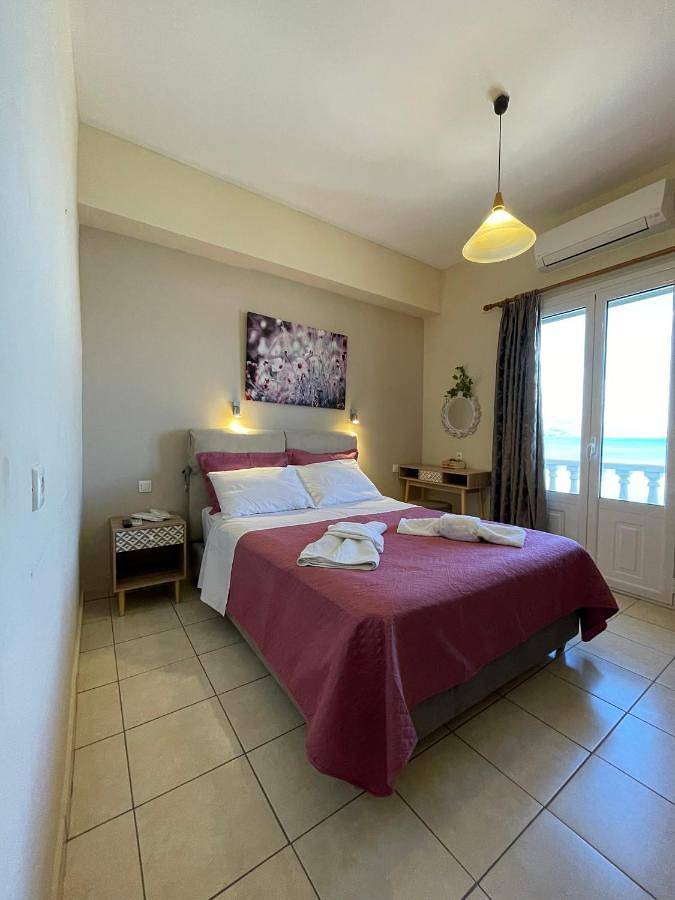 Double Room with Balcony in Koroni, Messenien