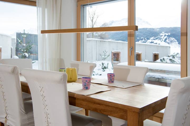 Ganze Wohnung, Familien-Oase mit Garten & Kamin in Lantsch/Lenz, Plessur Alpen