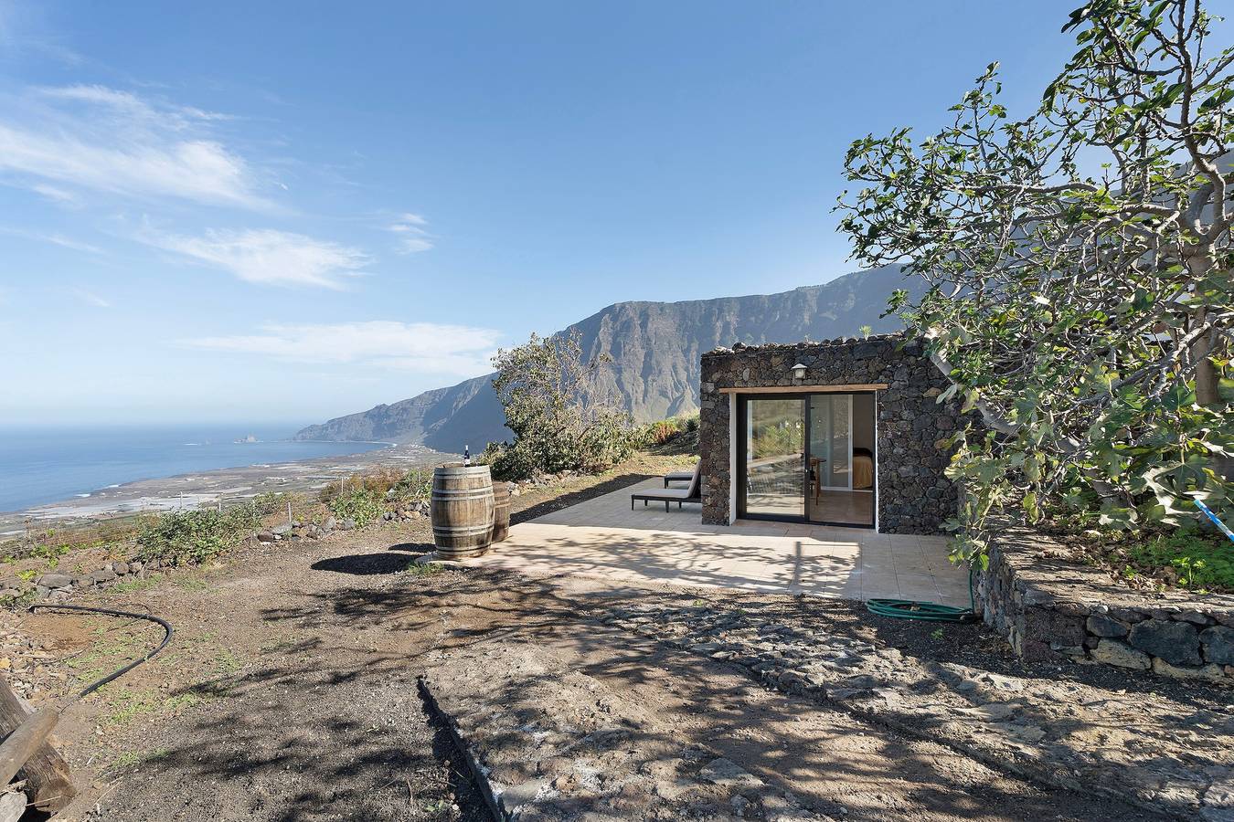 Maison de vacances 'Apartamento El Moral' avec vue sur la mer, terrasse privée et Wi-Fi in Las Toscas, Frontera