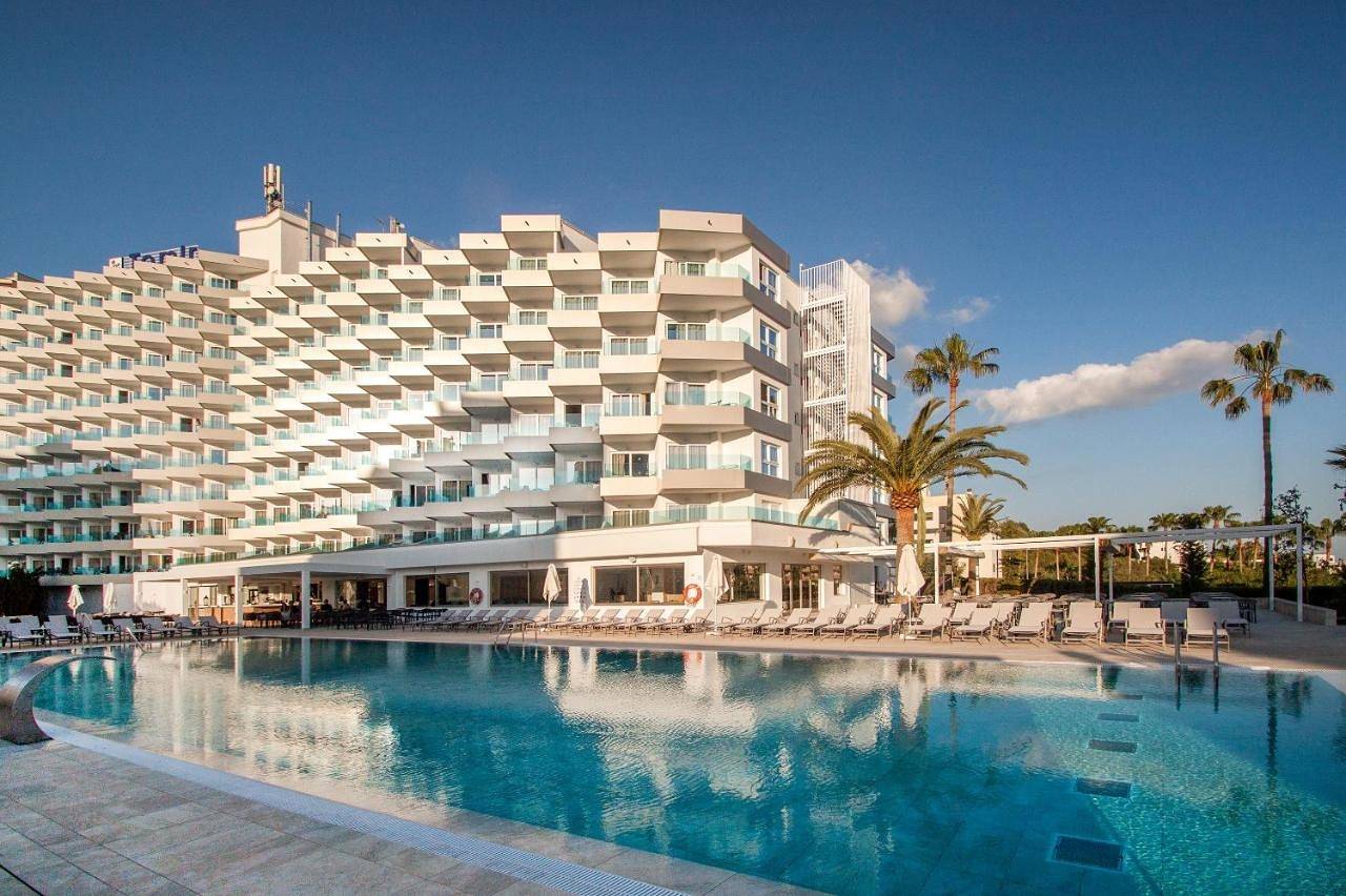 Tomir Portals Suites - Adults Only in Portals Nous, Calvià