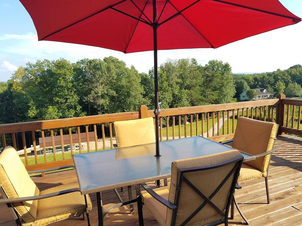 Das Lake House in Beaver Creek (1,6 km vom Dock entfernt, 3 Schlafzimmer / 2 Bäder) in Lake Cumberland