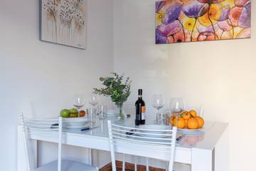 Apartment for 4 People in Pisa, Italian Riviera, Photo 3
