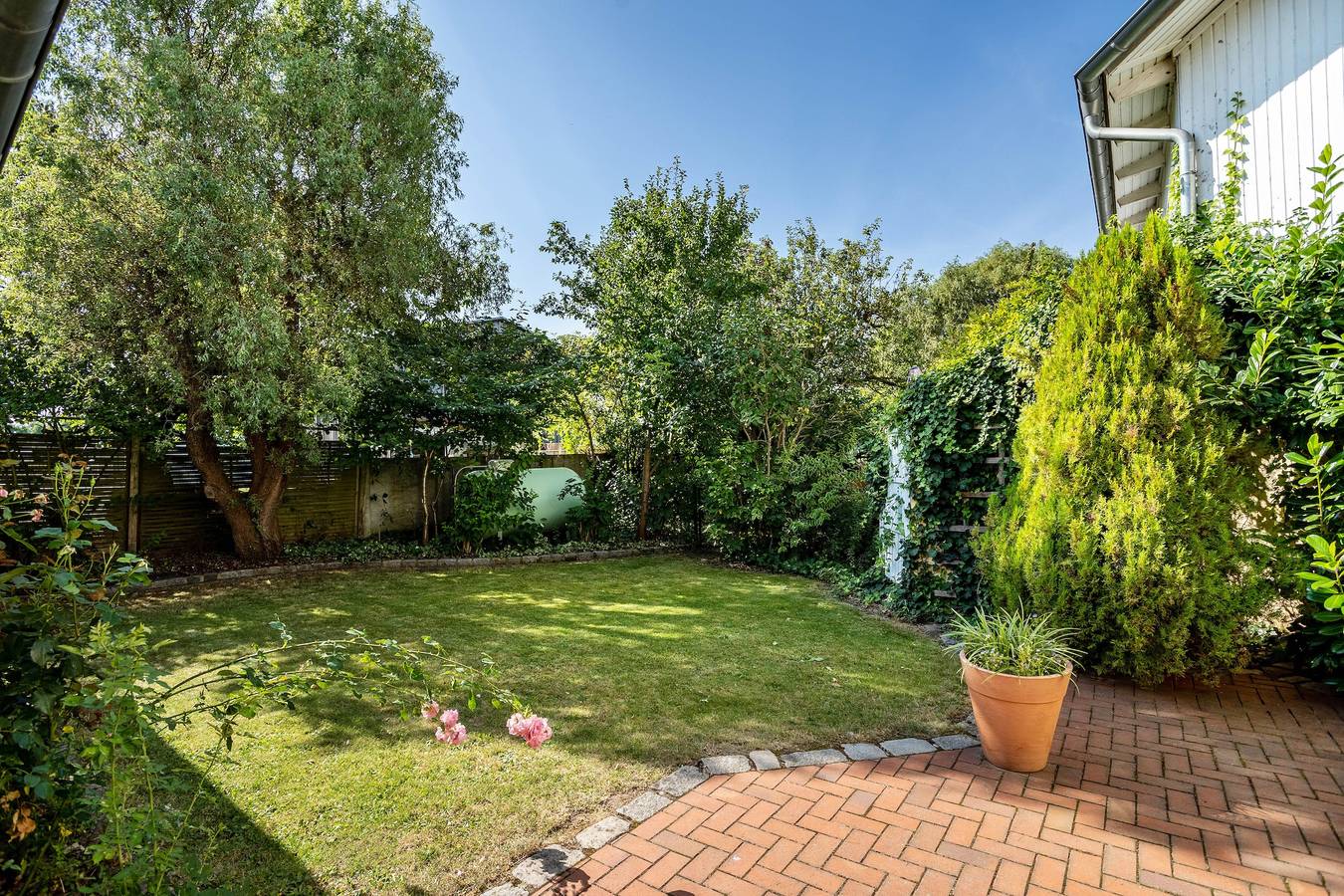 'Ferienhaus Sommerrose' mit privater Terrasse, privatem Garten und Wi-Fi in Oberuckersee, Uckermark