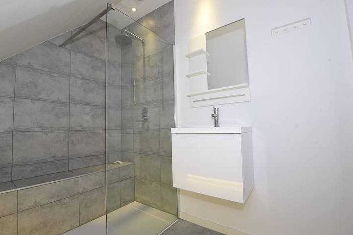 Apartamento entero, Apartamento de 2 dormitorios cerca del centro de Gante in Gante (Flanders), Gante