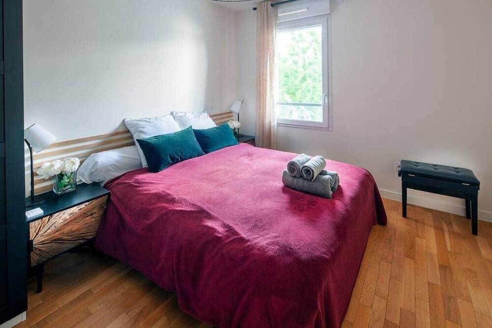 Entire apartment, Bois-Colombes (92)_St Lazare - 3 pièces_Terrasse in Bois-Colombes, Hauts-de-Seine