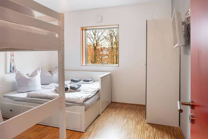 Ferienhaus für 10 Personen, mit Garten und Balkon sowie Sauna in Freital - 4