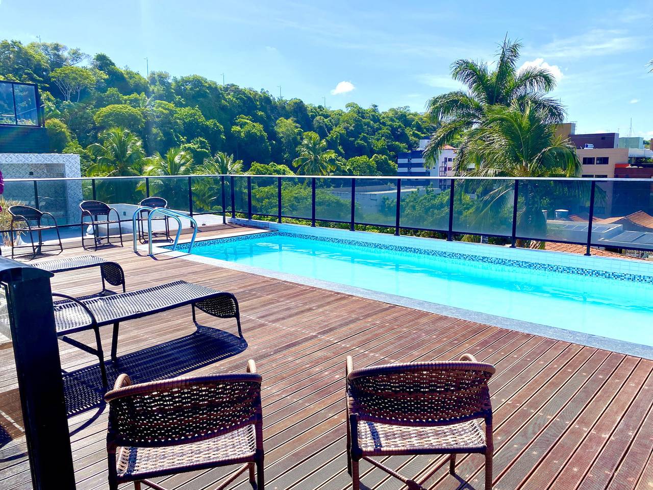 Geheel appartement, Vakantieappartement voor 3 personen met balkon in Cabo Branco, João Pessoa (gemeente)