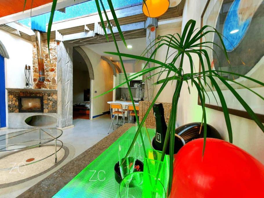 Apartamento entero, Zentral club apartamento protón-jacuzzi in Belmonte de Miranda, Cordillera Cantábrica