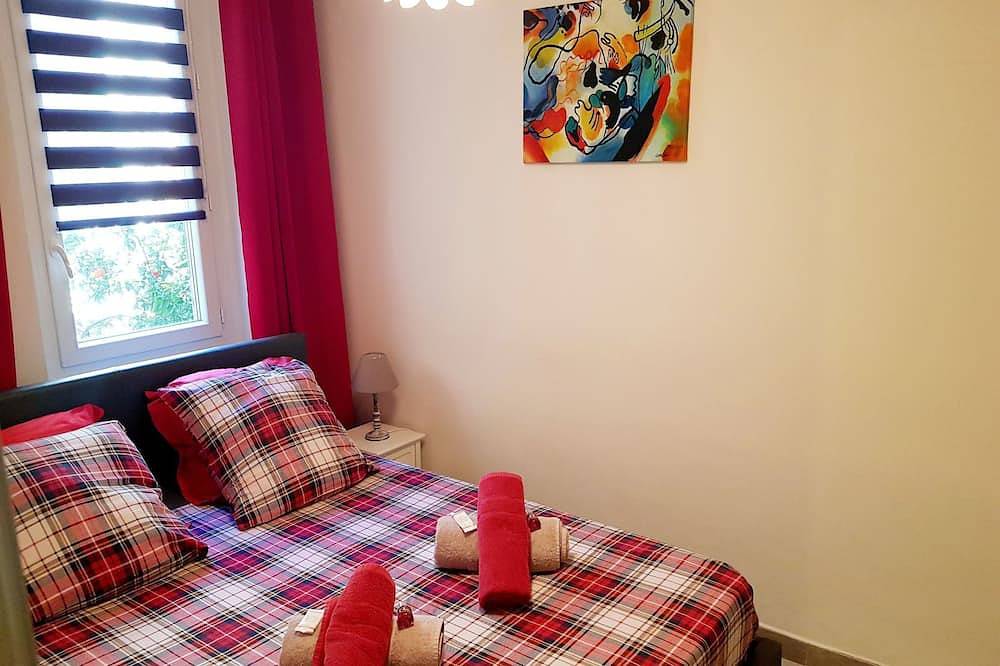 Entire apartment, Casa Salon im Herzen des historischen Zentrums in Salon-de-Provence, Aix-en-Provence region