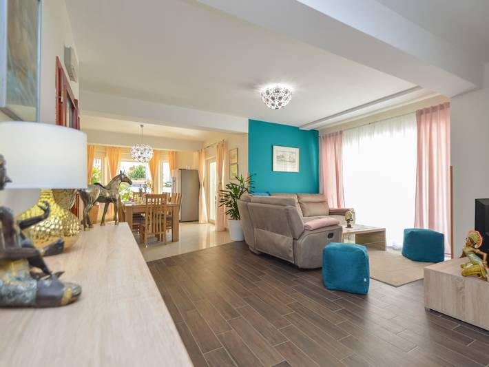 Location de vacances pour 10 personnes, avec terrasse et jardin à Tribunj - 3