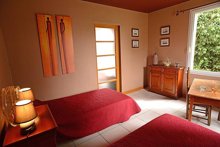 Location de vacances pour 4 personnes, avec jardin et terrasse à Les Châtelliers-Châteaumur - 3