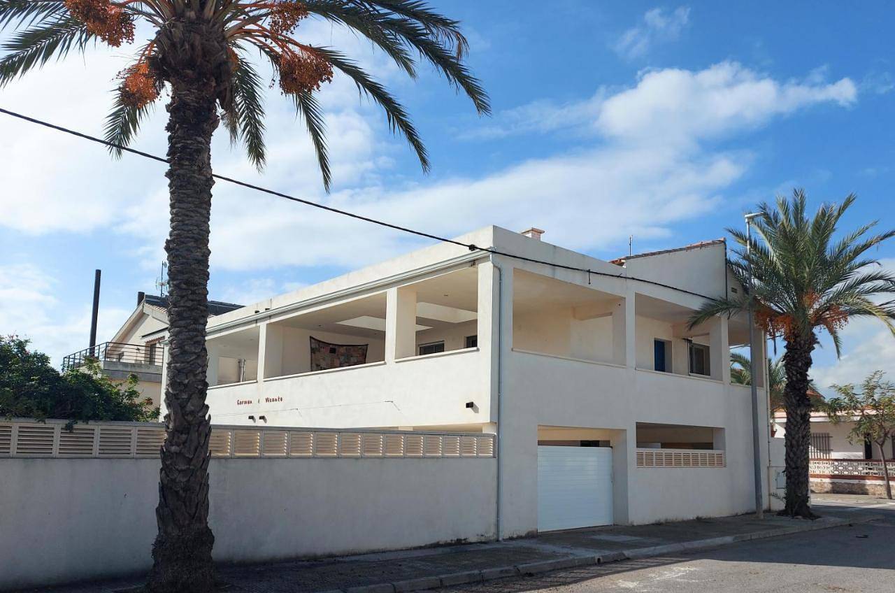 Apartamento entero, Three-Bedroom Apartment in Playa de Almenara, Almenara
