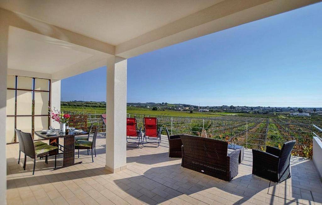 Villa Teresa tra il mare e la campagna in Menfi, Provincia di Agrigento