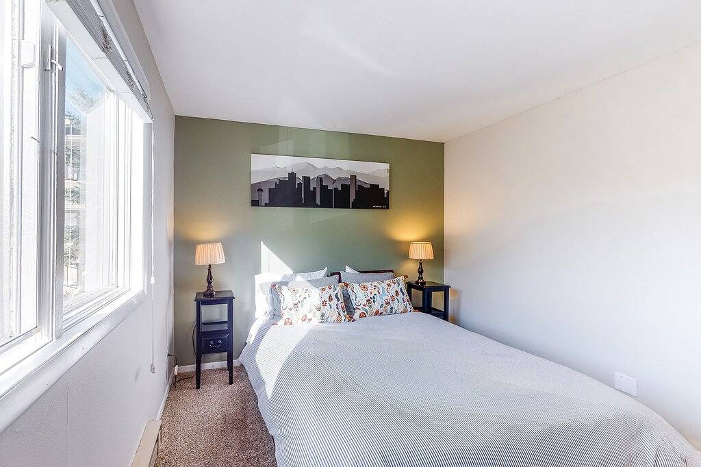 Ganze Wohnung, Am Fluss Wohnung w / Blick auf die Berge - in der Nähe Komfort & der Piste! in Eagle-Vail, Beaver Creek