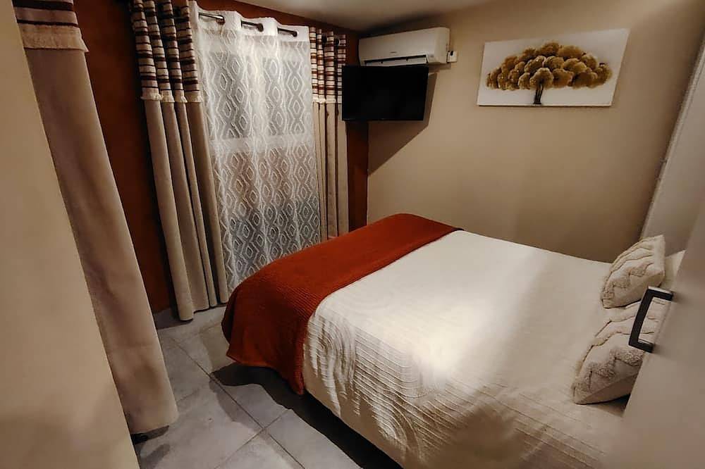 Apartamento entero, 50m2 de silencio en el corazón de Vitrolles. in Vitrolles, Istres region