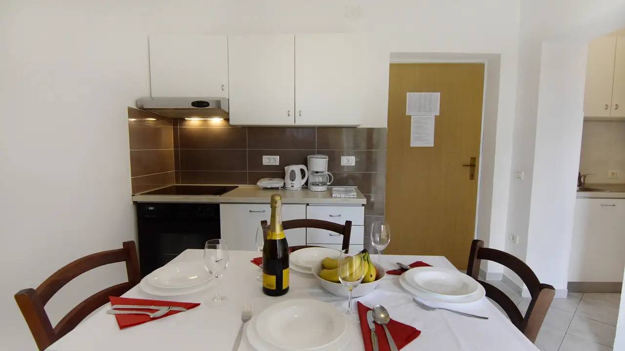 Ganze Ferienwohnung, Ferienwohnung für 4 Personen (39 m²) in Valica in Umag, Umag und Umgebung