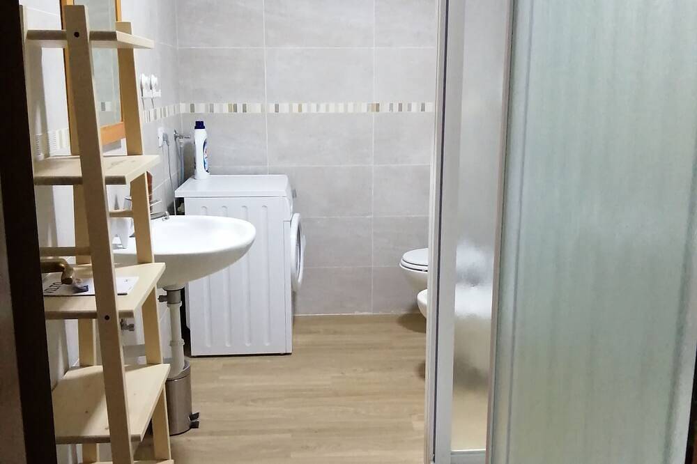 Appartamento intero, Apartment Annivè – Relax e comfort a due passi dal cuore di Levico Terme in Levico Terme, Lago di Caldonazzo