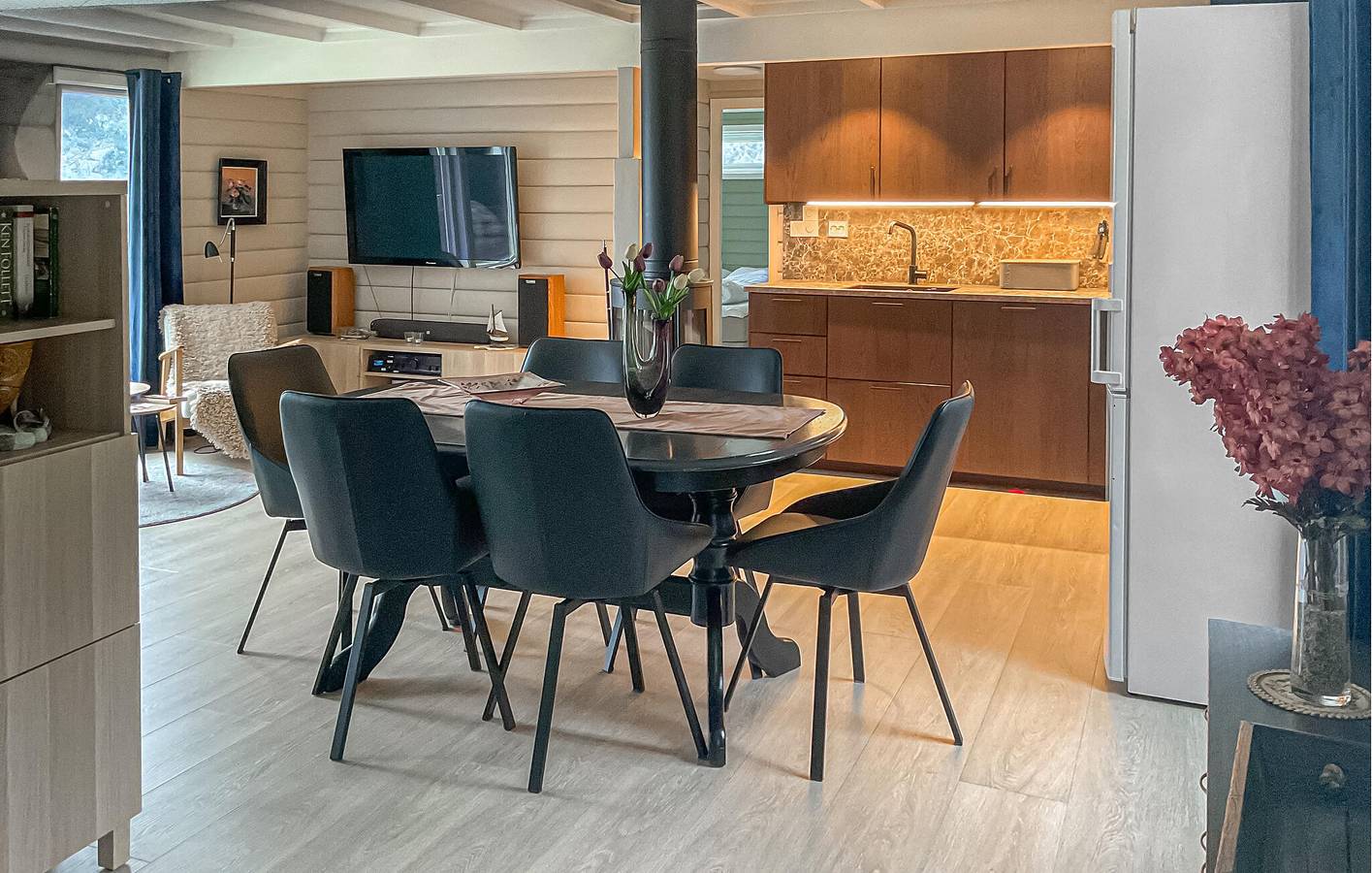 Ferienhaus für 6 Personen mit Terrasse in Forsand