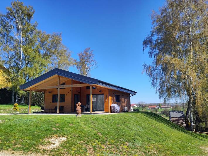 Gîte pour 4 personnes, avec jardin