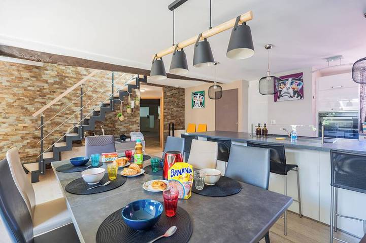 Location de vacances pour 10 personnes à Annecy