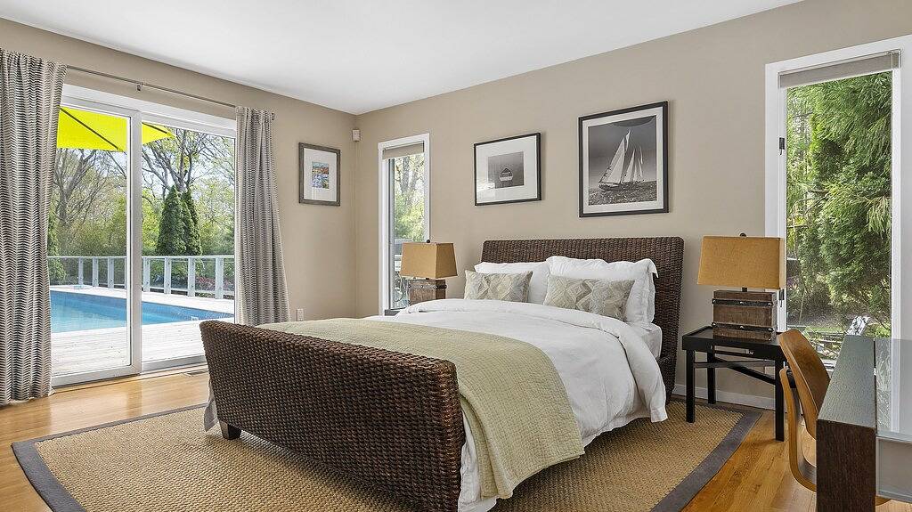 Familienfreundliches Haus, großer beheizter Pool geöffnet bis Mitte Oktober, Landschaftsgärten in Northwest Harbor, Hamptons