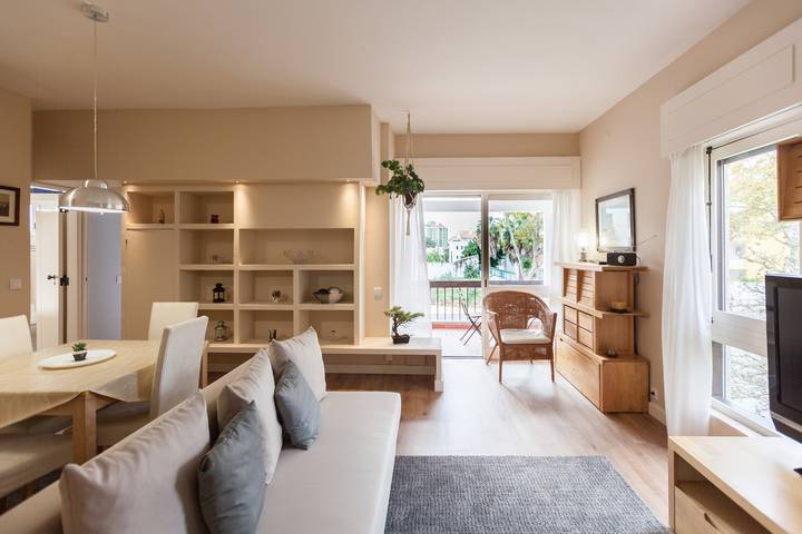 Appartement entier, Flh Cascais Homey Apartment w/ Balcony in Cascais e Estoril, Costa de Lisboa