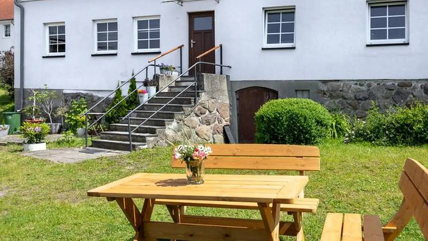 Ferienwohnung für 6 Personen, mit Garten in Kröpelin - 2