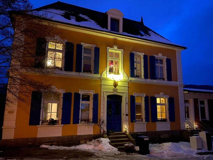 Villa voor 15 personen, with whirlpool and sauna as well as tuin, met huisdier in het Zwarte Woud