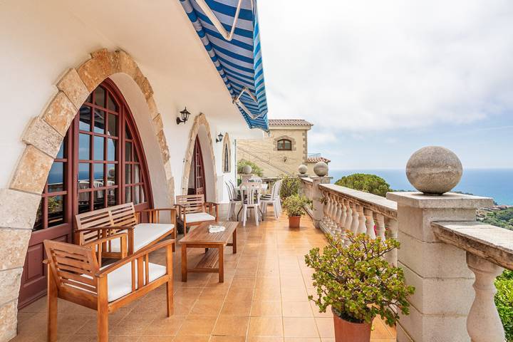 Villa pour 9 personnes, avec balcon et jardin à Lloret de Mar - 2