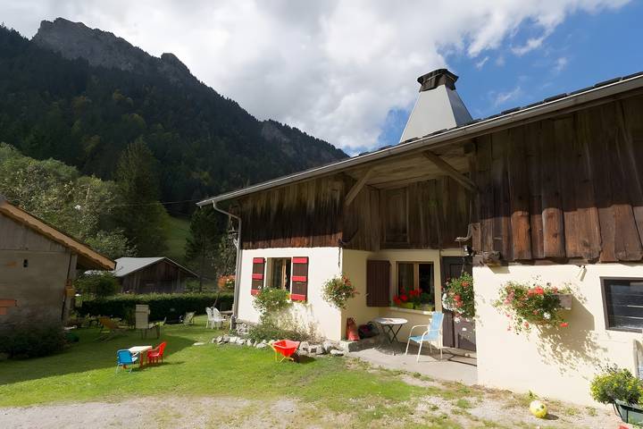 Holiday rental for 8 people, with garden, with pets in French Alps