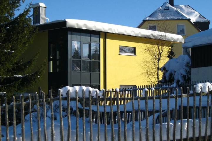 Ferienwohnung für 4 Personen, mit Terrasse und Garten