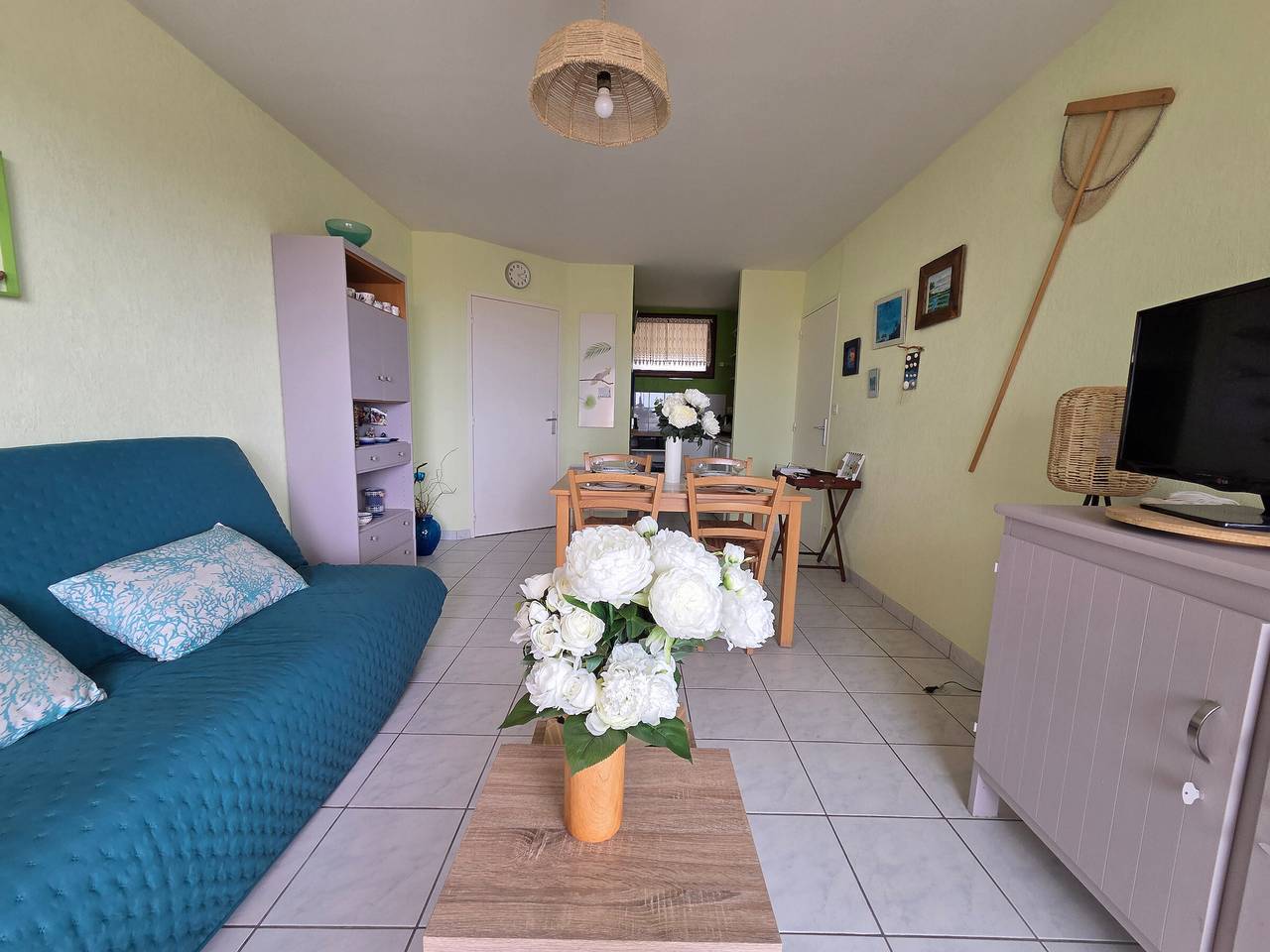 Ganze Wohnung, Ferienwohnung am Meer mit Balkon: 1 Schlafzimmer, 50m vom Strand, 200m zu Geschäften, ideal für Paare in Saint-Brevin-les-Pins, Côte de Jade