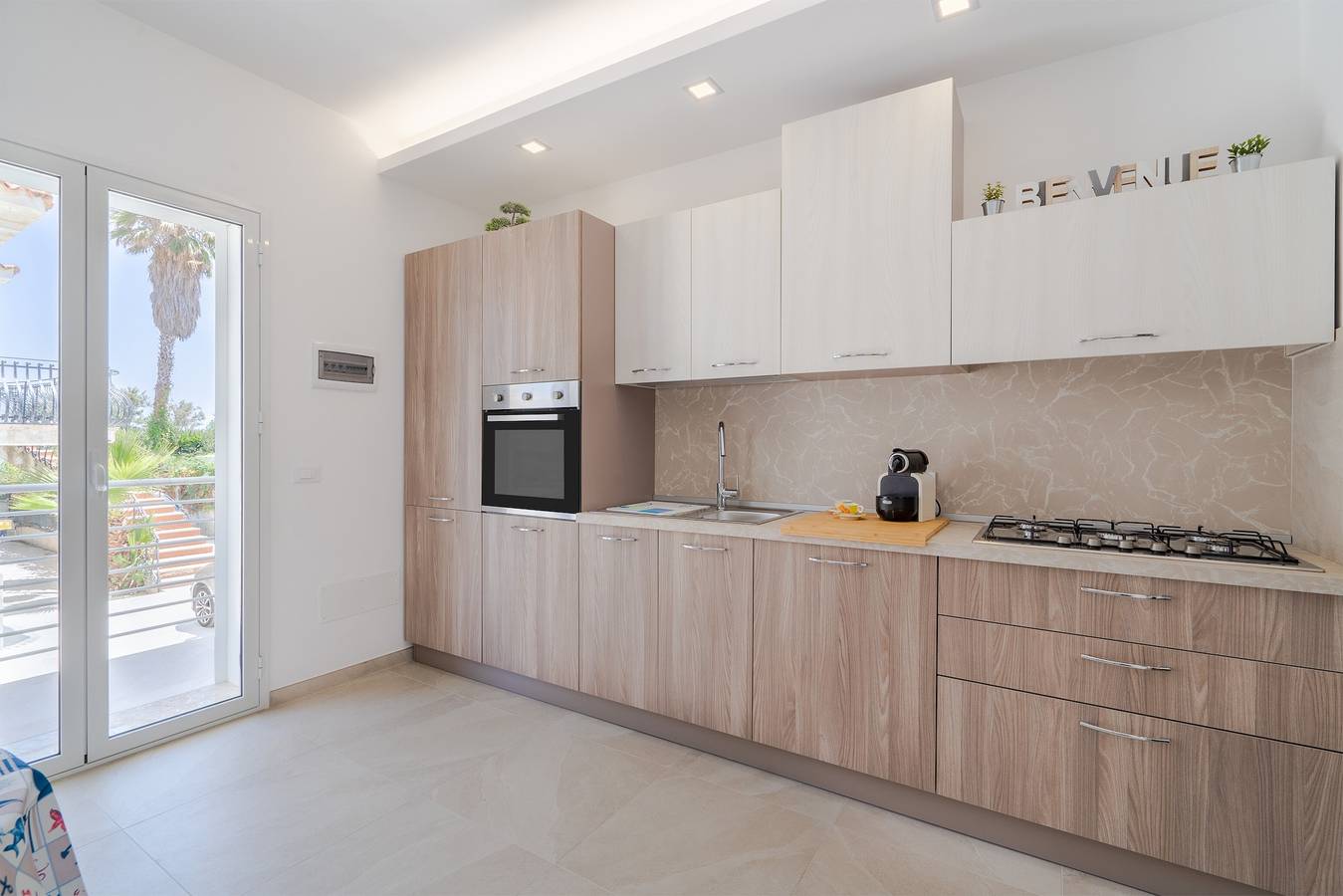 Appartamento intero, Appartamento di vacanza "Apt Giulia A Due Passi Dal Mare" con vista mare, balcone e Wi-Fi in Spiaggia di Eloro, Lido di Noto