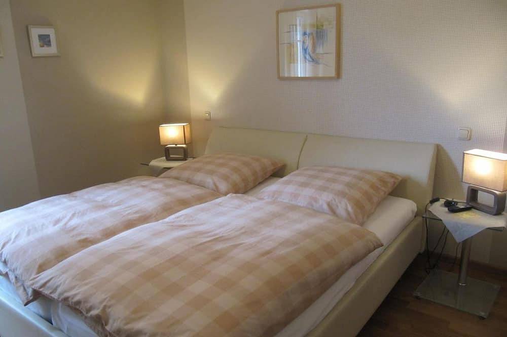 Ganze Wohnung, Ferienwohnung Dienhart - 2-Bettwohnung (80 m²) in Klüsserath, Moseleifel