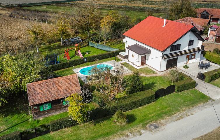 Gemütliche 80 m² große Ferienwohnung mit Pool, WLAN und in der Nähe des Flusses Česma in Bjelovar-Bilogora