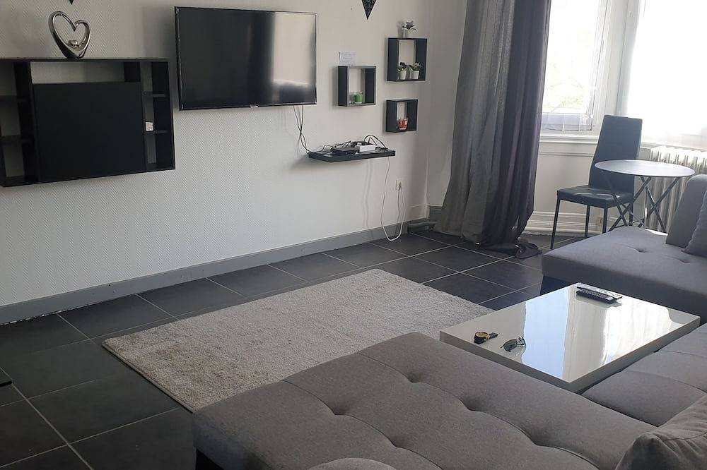 Entire apartment, Apartment t2 coup de coeur assuré all nearby in Saint-Étienne, Pilat Regional Nature Park