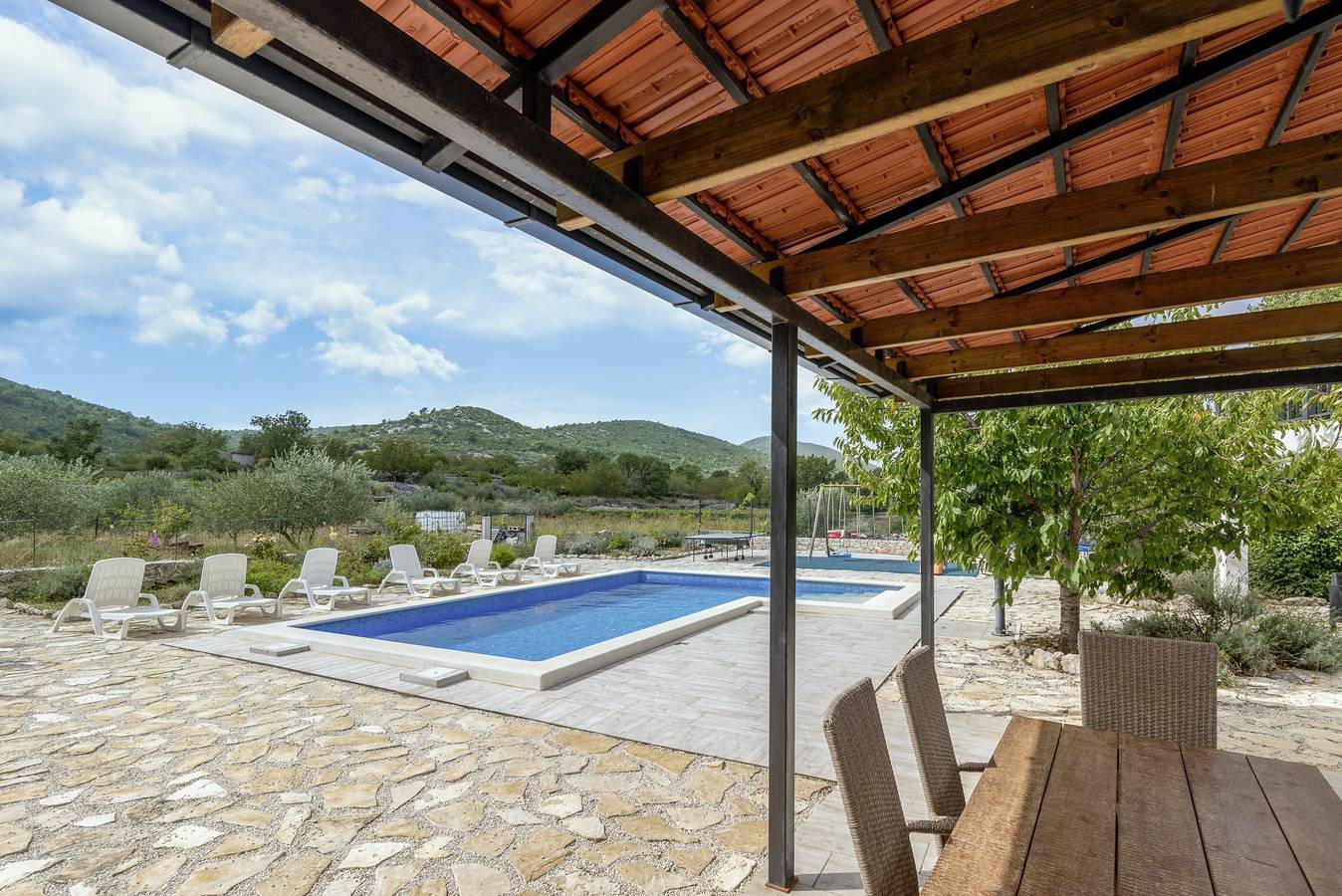 Villa Emanuel in Ljubitovica - Haus für 4-6 Personen in Seget, Split-Dalmatia