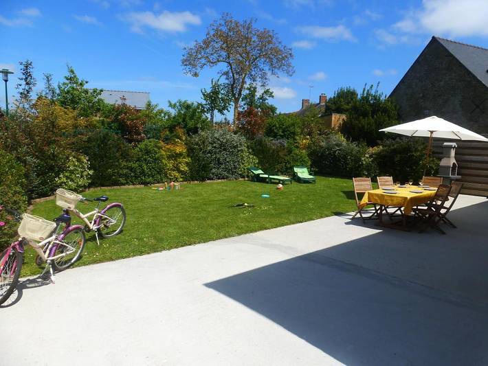 Gîte für 6 Personen, mit Terrasse und Garten in Pontorson